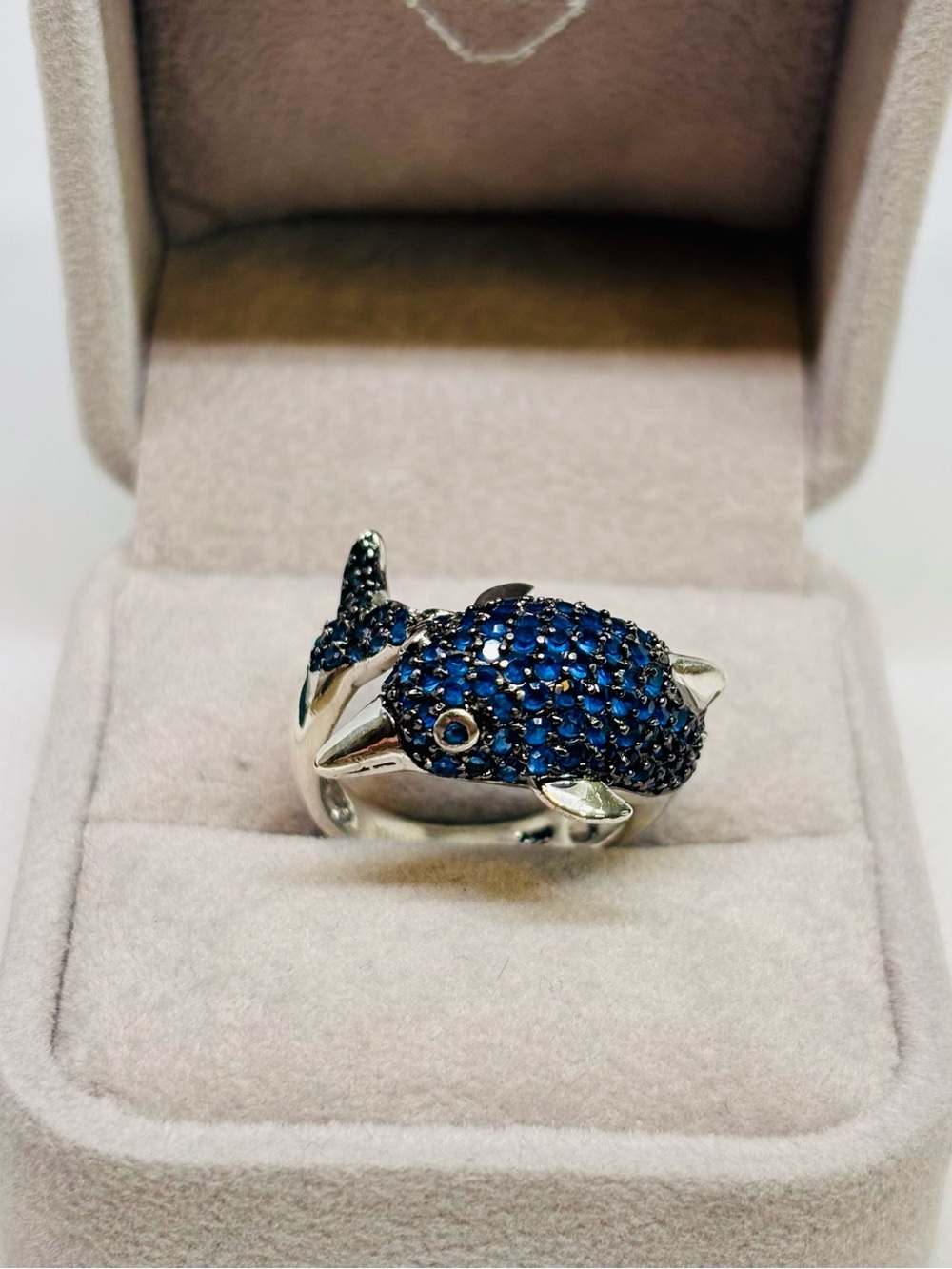 925 Sterling Silver Dolphin Ring with blue sapphires, size 6.5